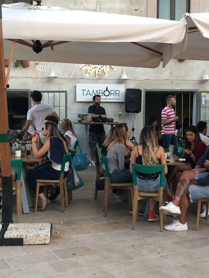 Casa Vacanze Antiche Mura E Poi Monopoli Exterior foto